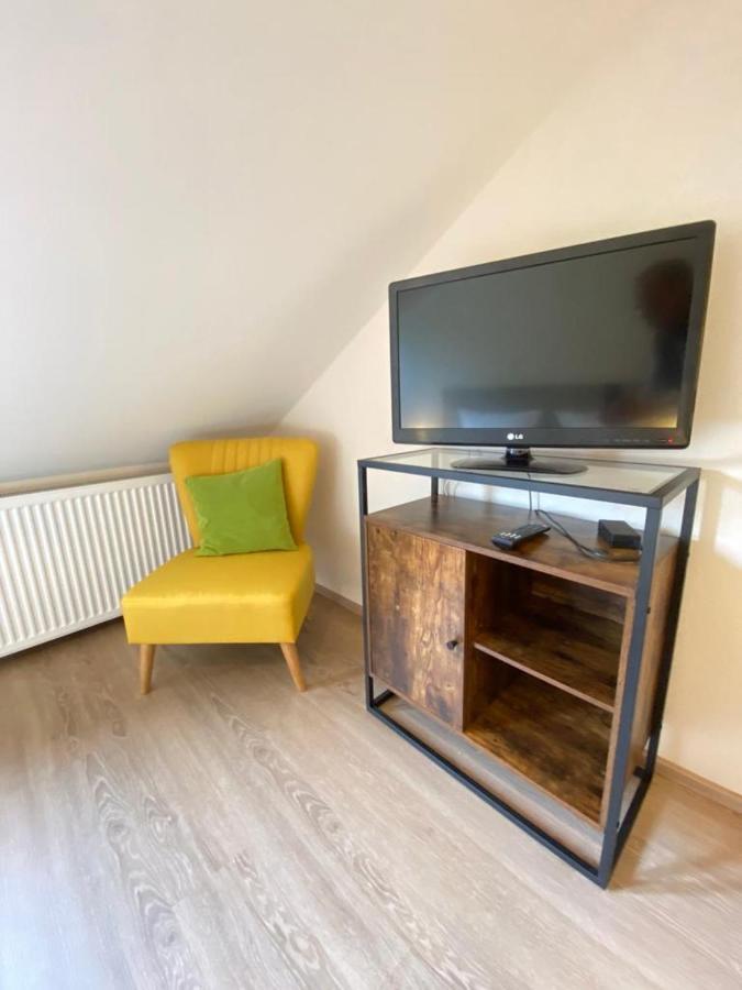 Pension / Ferienwohnungen Scheid Kestert Exteriör bild