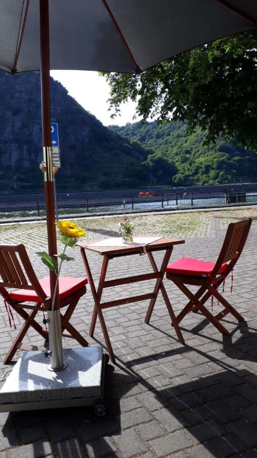 Pension / Ferienwohnungen Scheid Kestert Exteriör bild